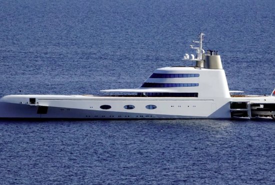 馬爾代夫庇護所批準俄羅斯億萬富翁的游艇