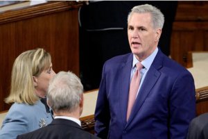 美國共和黨發起罷免眾議院議長凱文麥卡錫的競標