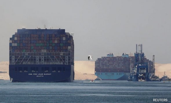 也門叛軍用反艦彈道導彈擊中美國貨船