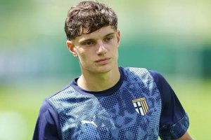 利物浦已同意簽下帕爾馬后衛(wèi)喬瓦尼·萊奧尼