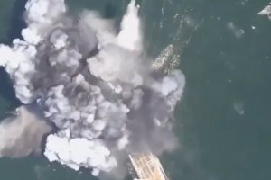 烏克蘭海軍辛菲羅波爾號艦艇被俄羅斯無人機擊中沉