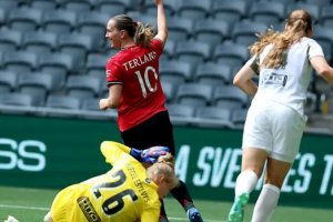 歐洲女子足球冠軍聯賽曼聯4-0埃因霍溫