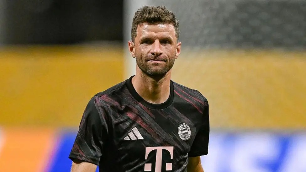 穆勒最后一次代表拜仁出場是在上個月的國際足聯(lián)俱樂部世界杯四分之一決賽中，當時拜仁以0-2負于巴黎圣日耳曼。