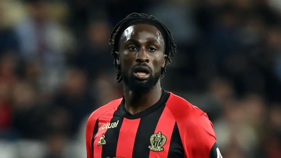 埃文&middot;蓋桑德曾為科特迪瓦出場9次