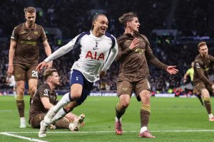 熱刺當(dāng)時(shí)正在全力以赴